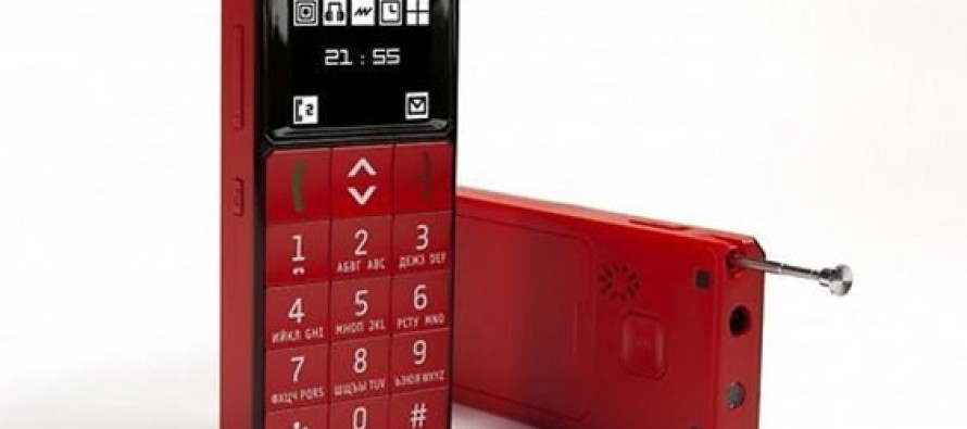 Rusların yeni telefonu ‘Babuşkafon’ piyasaya çıkıyor