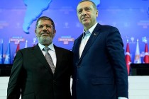 AFP- “Erdoğan: ‘Mısır’da Mursi’nin düşürülmesi demokrasiye karşı’ “