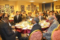Amerikalı Türklerden Washington’da bürokratlara iftar yemeği
