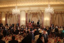 John Kerry’den Dışişleri Bakanlığı’nda iftar yemeği