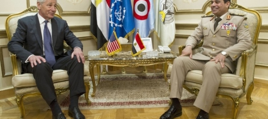 ABD Savunma Bakanı Hagel, Sisi ile telefonda görüştü