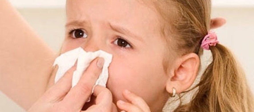 Mevsim geçişleri çocuklarda üst solunum yolu rahatsızlığına yol açıyor