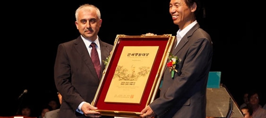 Dünyaca ünlü barış ödülü Fethullah Gülen Hocaefendi’ye verildi