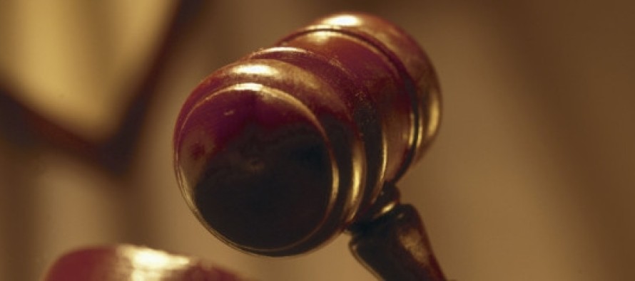 Mahkeme, İngilizce bilmiyenlerin de jüri olabileceğine hükmetti