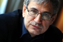 Orhan Pamuk, Mısır’da Batı’yı iki yüzlü olmakla eleştirdi