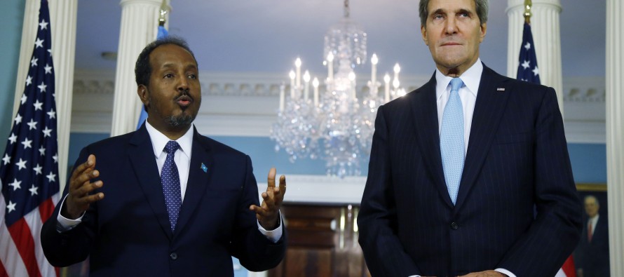 Kerry, Somali Cumhurbaşkanı Mahmud ile bir araya geldi