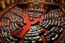 İtalyan kabinesinde istifa krizi