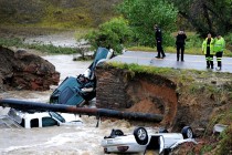 Colorado sele teslim: 3 kişi öldü binlercesi tahliye ediliyor