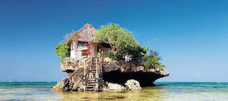 Okyanusun ortasında ‘Kaya Restoran’