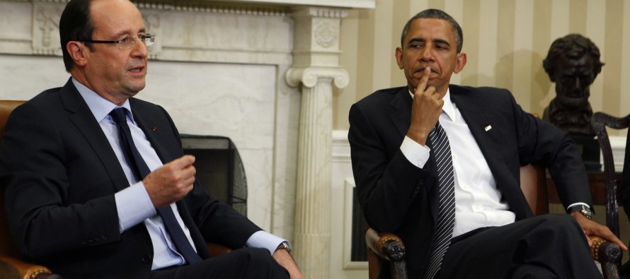 Hollande, Obama ile NSA dinlemelerini görüştü