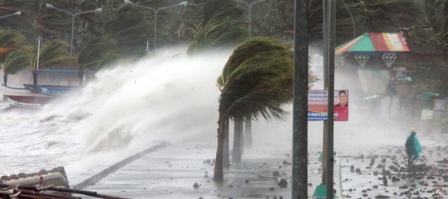 Süper tayfun Filipinler’i etkisi altına aldı