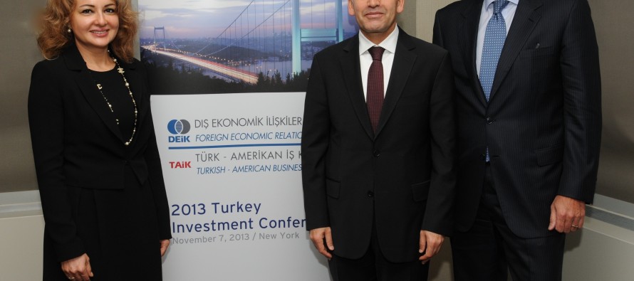 Bakan Şimşek: Türkiye daha çok demokrasi ve bölgesel kalkınma planlarıyla bölgeye örnek oluyor