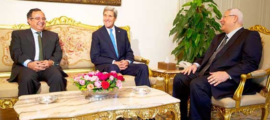 Kerry, Mısır’da reform çağrısı yaptı