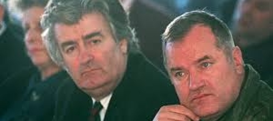 Sırp Kasabı Mladic, Karadzic’i savunmayı reddetti