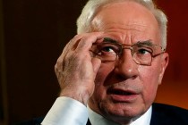 Ukrayna’da Başbakan Azarov istifa etti