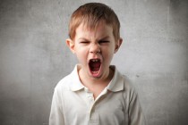 Çocuğunuza öfkeyle karşılık vermeyin!