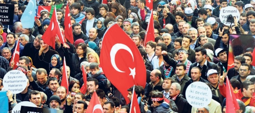 Amerika’daki Türk ve Azeri toplumu: “Hocalı unutulmasın!”