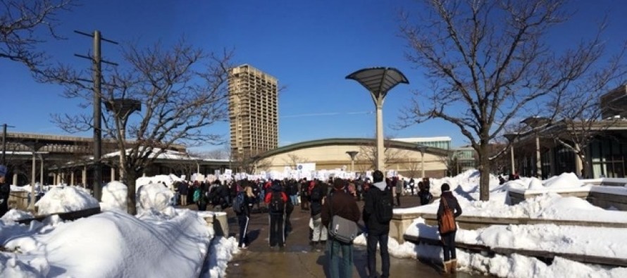 Chicago’da profesörler grevde