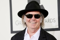 Rock yıldızı Neil Young, İstanbul’a gidiyor