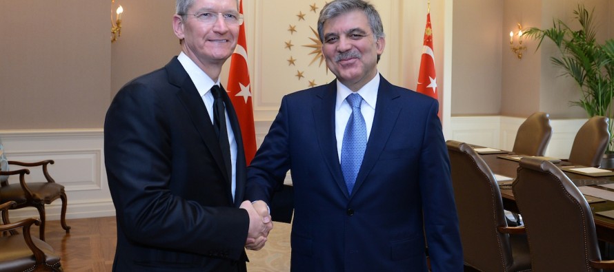 Cumhurbaşkanı Gül, Apple CEO Tim Cook ile görüştü