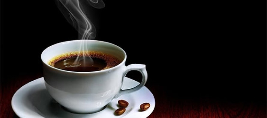 Günde 4 bardaktan fazla kafein tüketimi kemik erimesini tetikliyor