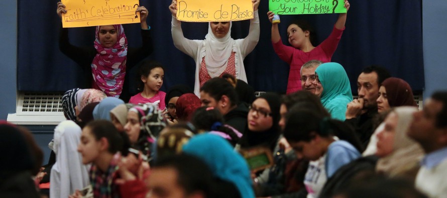 New York’lu Müslümanlar bayramların okul takviminde yer alması için toplandı