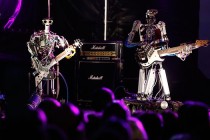 Bu konserin starları rock’çı robotlar