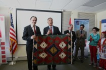 Türk Kültür Merkezi’nin yeni şubesini Vermont valisi açtı