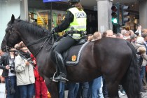 Norveçli birçok polisin silah taşıma izni yok