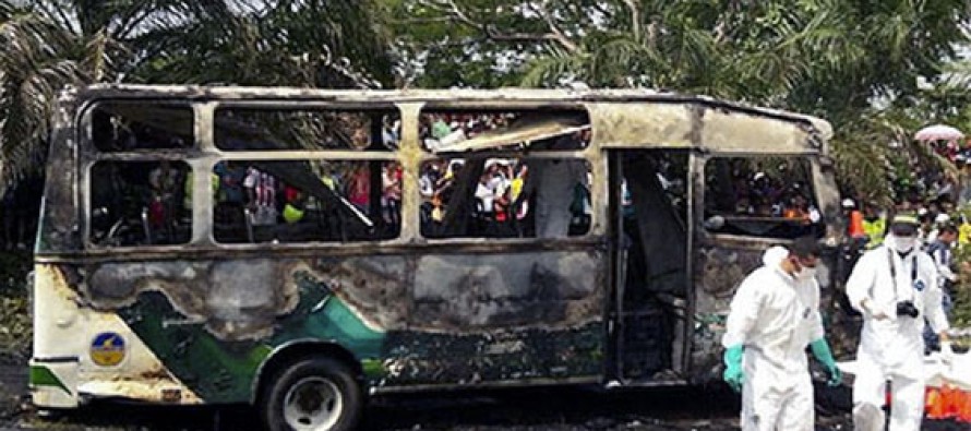 Yanan otobüste 32 çocuk hayatını kaybetti