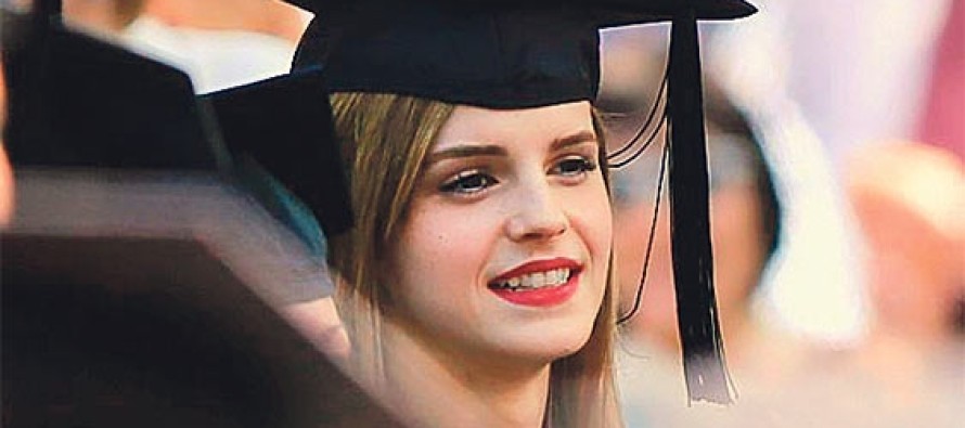 Emma Watson artık üniversite mezunu