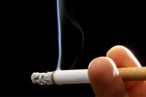 ‘İftarda ve sahurda içilen sigara kalp krizine neden olabilir’