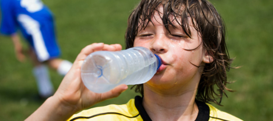 Çocuklarda sıvı yetersizliği, zihinsel ve bedensel sorunlara yol açıyor