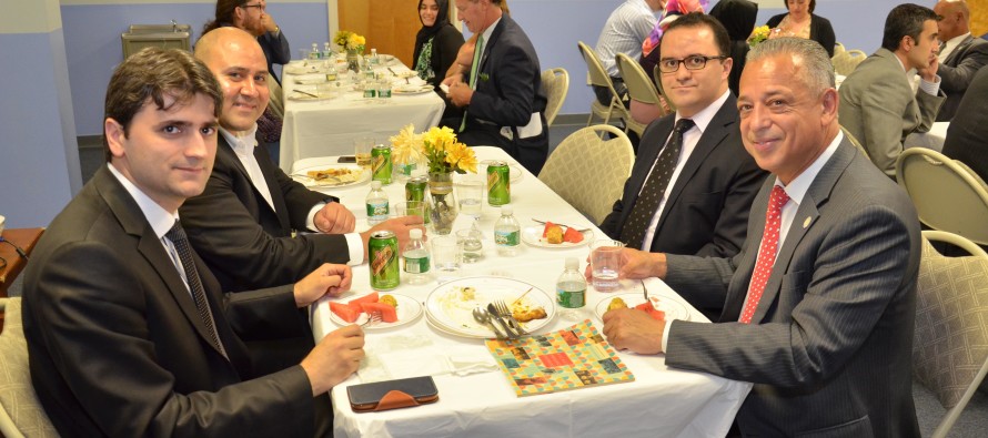 Connecticut’da yerel milletvekilleri ve belediye başkanlarıyla iftar programı