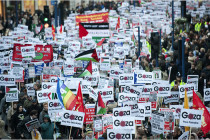 BBC önünde ‘İsrail yanlısı yayın’ protestosu