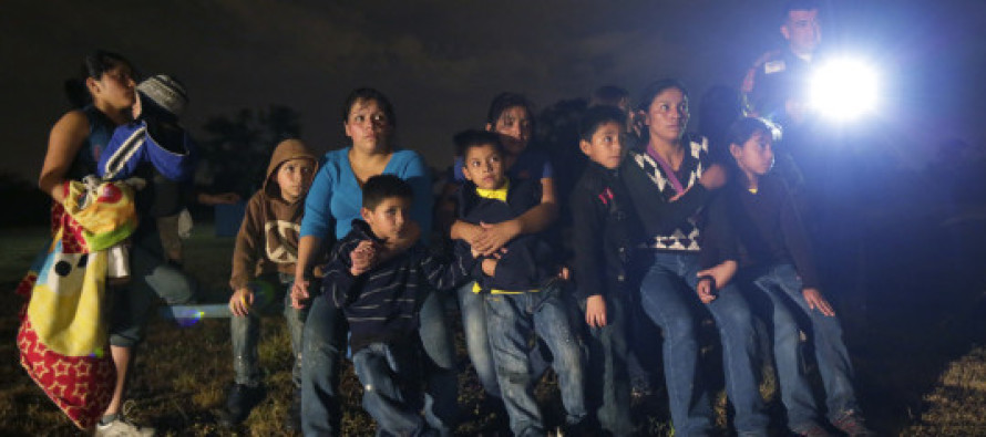 ABD, ilk kaçak göçmen grubu sınırdışı etti