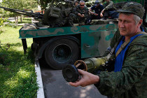 Ukrayna: İsyancıların füze saldırısında 19 asker kaybettik