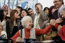Arjantinli büyükanne, 40 yıl sonra cuntanın kaçırdığı torununa kavuştu