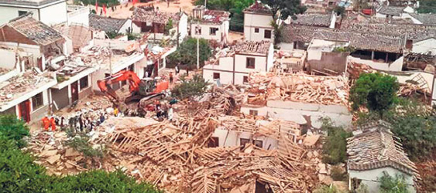 Çin 6,1’lik depremler sarsıldı: 175 ölü