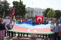 Beyaz Saray önünde Ermenistan protestosu