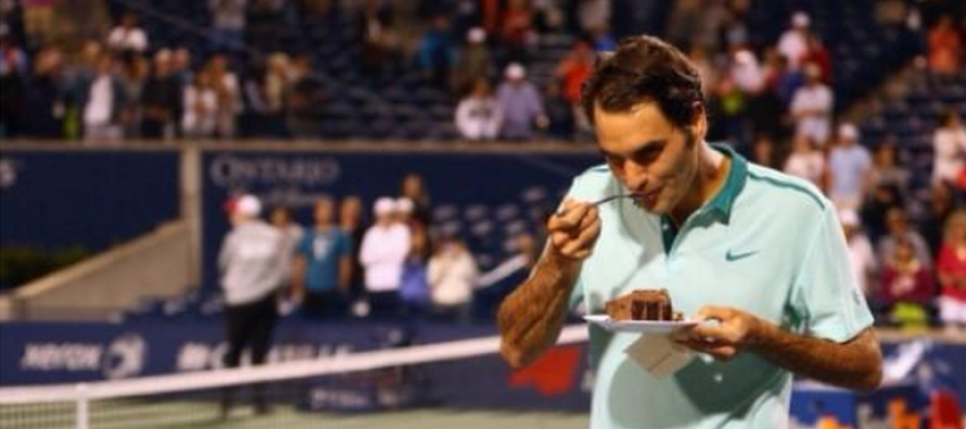 Federer, doğum gününü Toronto’da aldığı galibiyetle kutladı