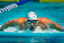 Phelps bu kez 0,01 saniye ile kaybetti