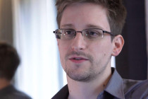 Snowden: Clinton ve Sanders bana umut veriyor