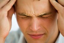 Kronik baş ağrıları, bebekken yapılan yanlış uygulamadan da kaynaklanabilir!