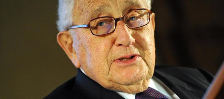 Kissinger 100 yaşında öldü: Diplomasi dehası mı, savaş suçlusu mu?