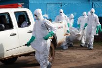 Ebola mini dizi oluyor