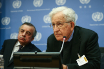 Chomsky: Gazetecilerin tutuklanması korkunç bir adım
