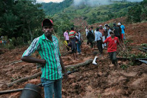 Sri Lanka’da toprak kayması: 10 ölü, 300 kayıp