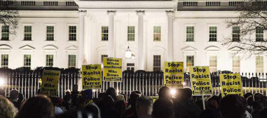 Beyaz Saray önünde Ferguson protestosu