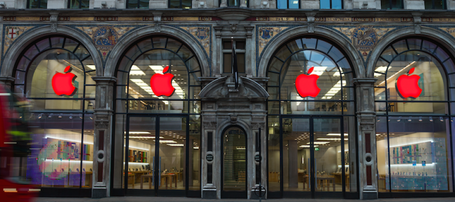 Apple, Dünya AIDS Günü için mağazalarını kırmızıya çevirdi